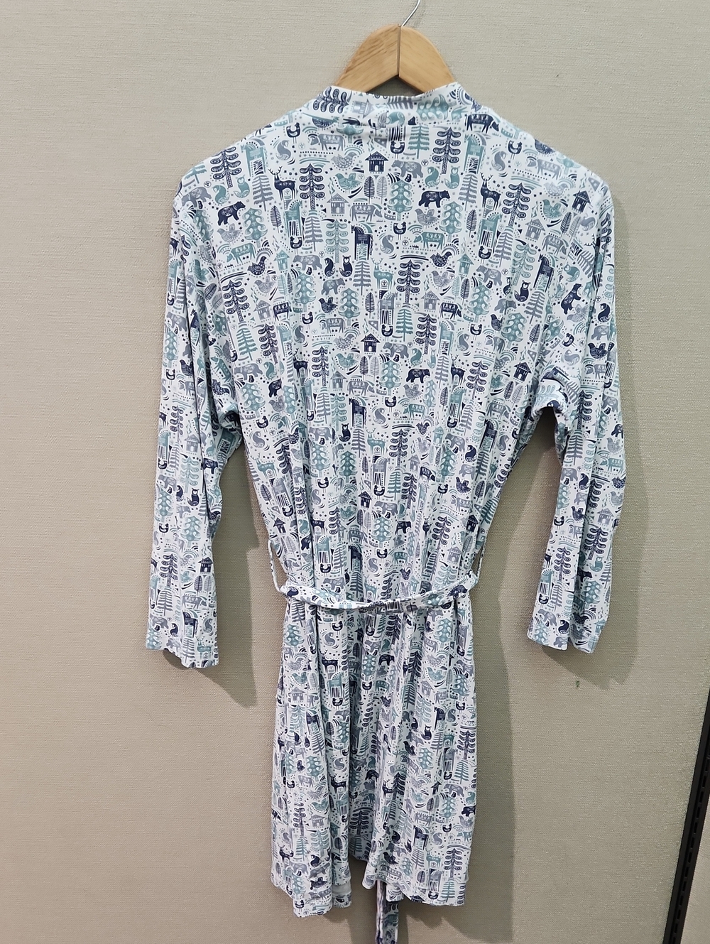 Roller Rabbit Nordic Folk Axel Robe- One Size - Picture 4 of 16